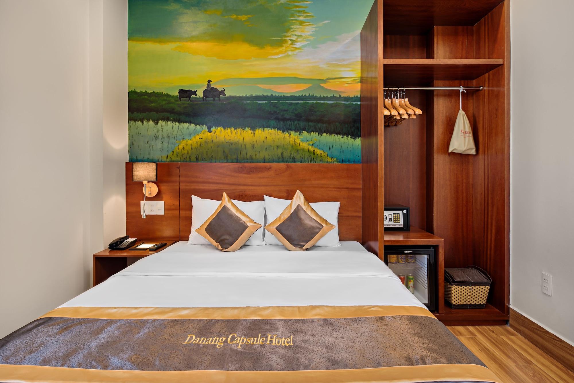 Ancyra Capsule Hotel - Backpackers Paradise & Rooftop Bar Da Nang Eksteriør billede