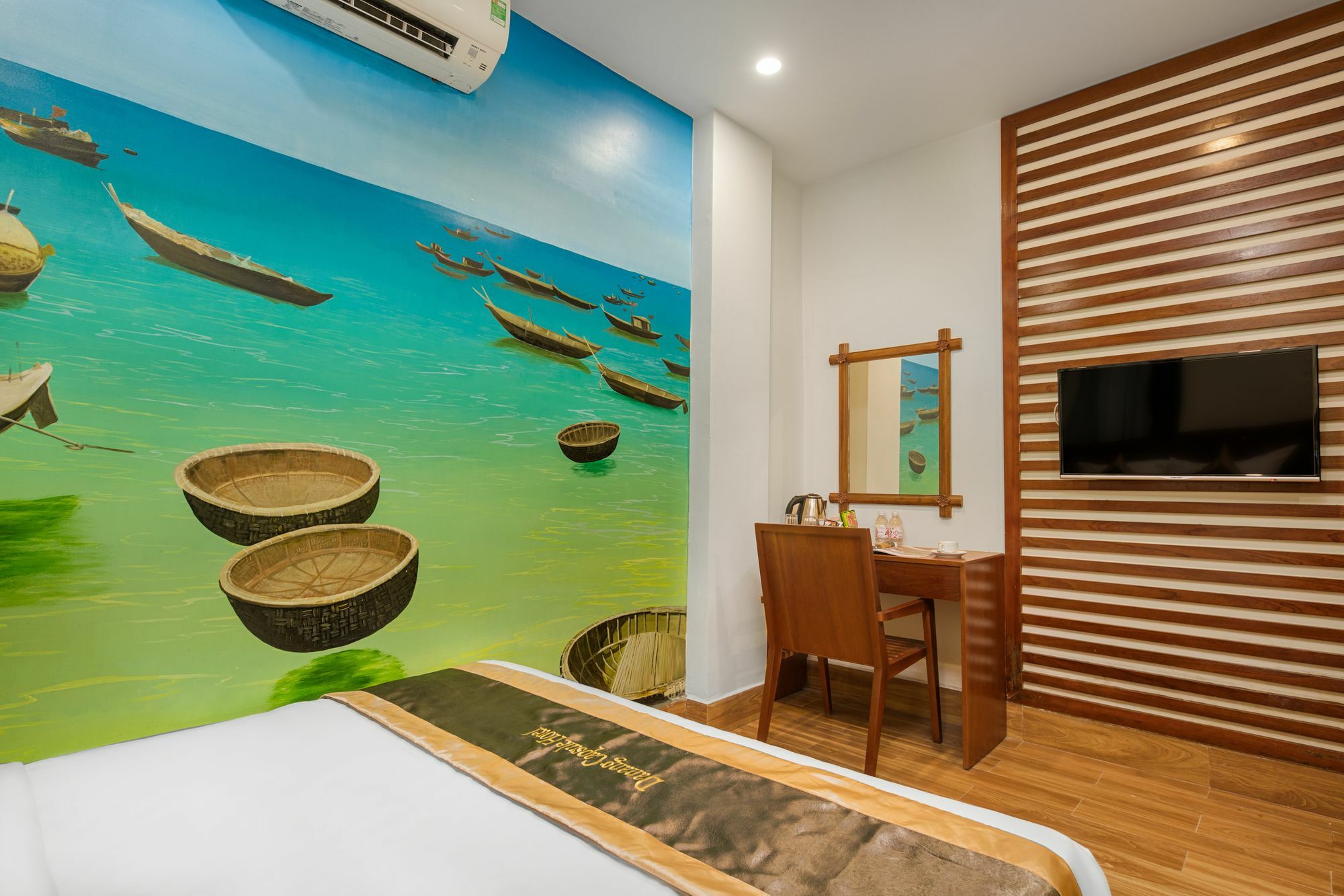 Ancyra Capsule Hotel - Backpackers Paradise & Rooftop Bar Da Nang Eksteriør billede